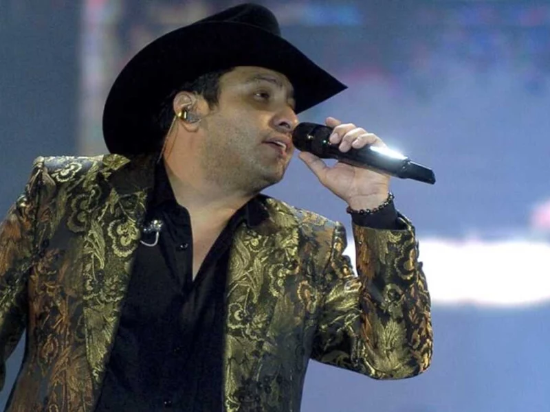 Julión Álvarez dará concierto en el zócalo de Puebla el 15 de septiembre