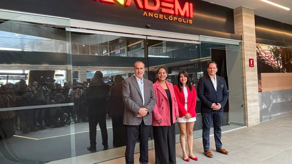 Ya sabemos los costos de Academi, la nueva atracción para niñas y niños de Kidzania en Puebla.