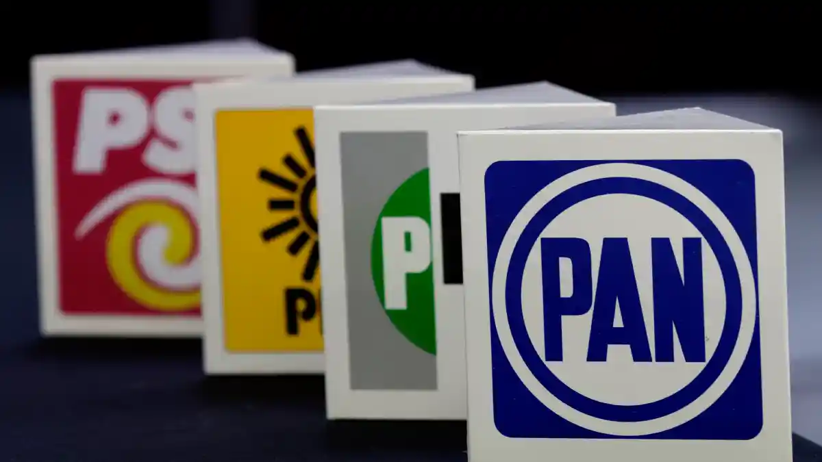 Aprueba IEE 371 mdp para los partidos políticos de Puebla en 2026.