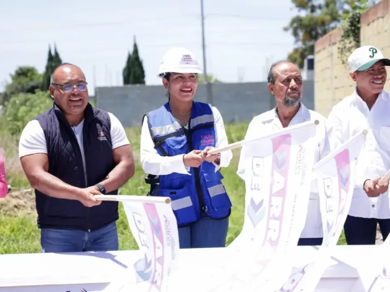 Arranca Lupita Cuautle obra de adoquinamiento y servicios en San Rafael Comac