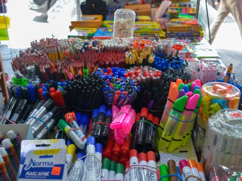 Descuentos de 30% en artículos escolares en la Feria de Regreso a Clases en Puebla