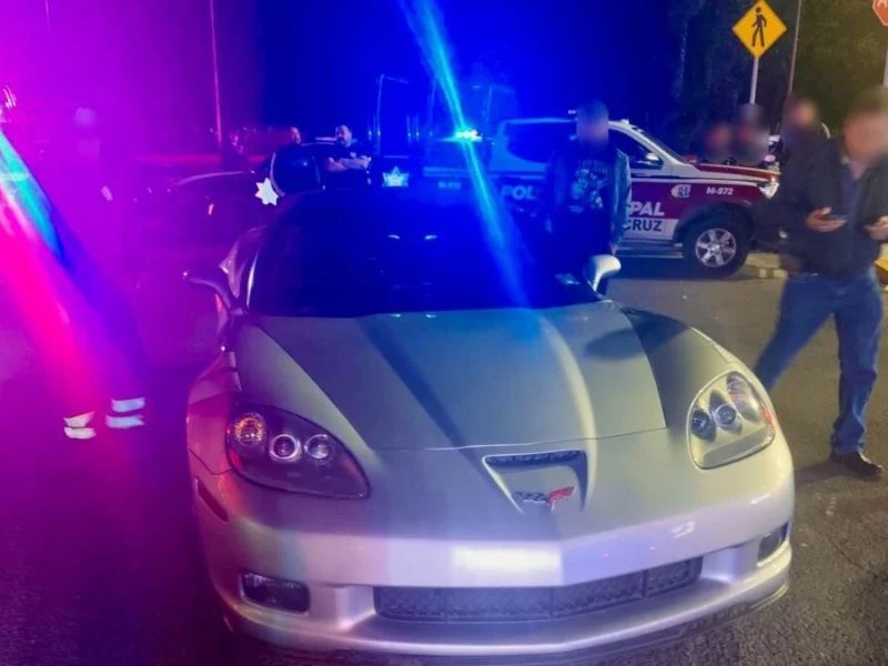 Un Corvette y 21 autos más fueron asegurados en operativos contra arrancones en Puebla  