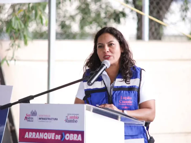 Refuerza Lupita Cuautle seguridad con barda perimetral en Centro Escolar