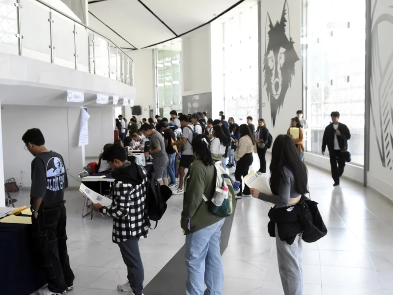 Concluyó BUAP inscripción del nivel superior