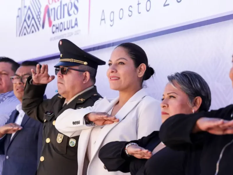 Promueve Lupita Cuautle principios de legalidad y transparencia en acto cívico