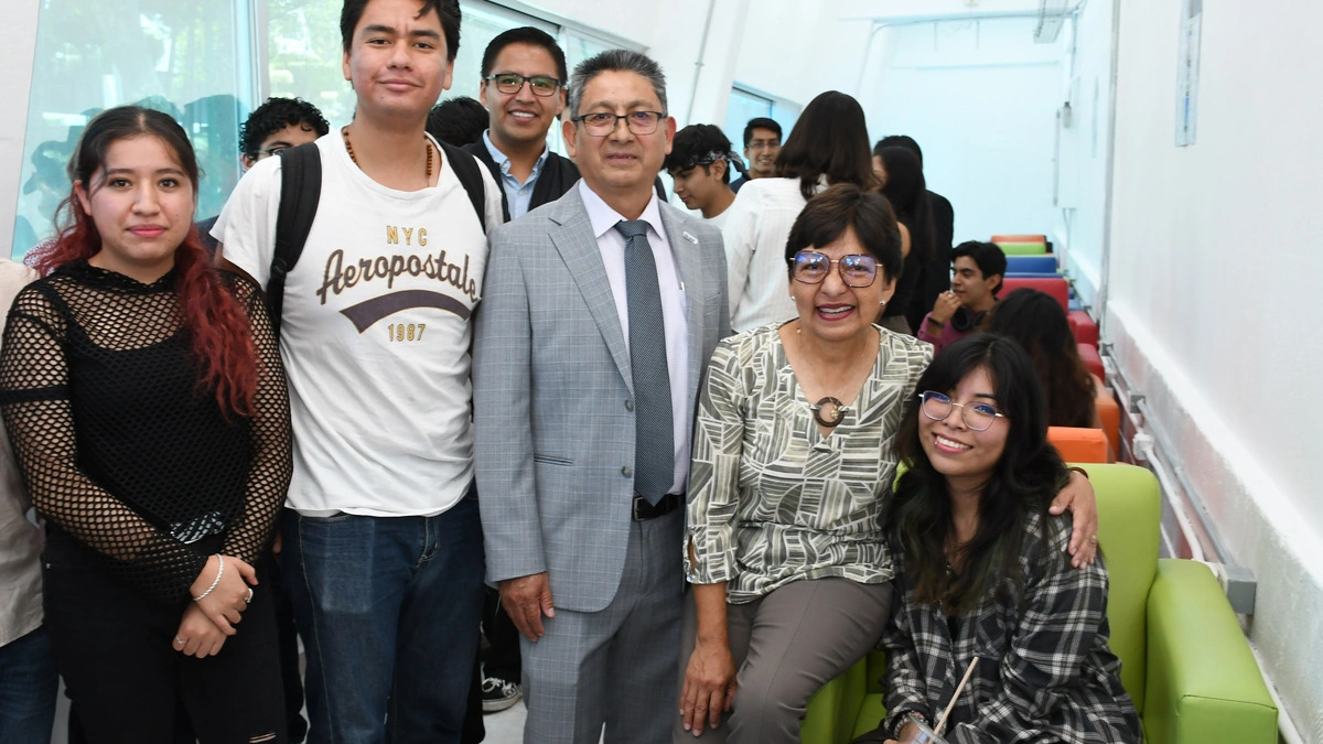 Destaca la rectora Lilia Cedillo actividad científica en la Facultad de Ciencias Químicas