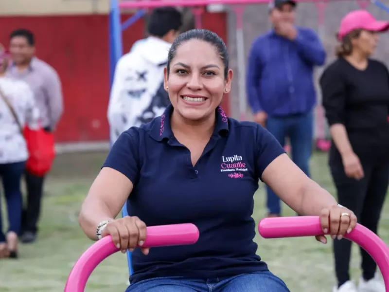 Impulsa Lupita Cuautle el bienestar y la recreación con entrega de equipos de ejercitación y juegos infantiles