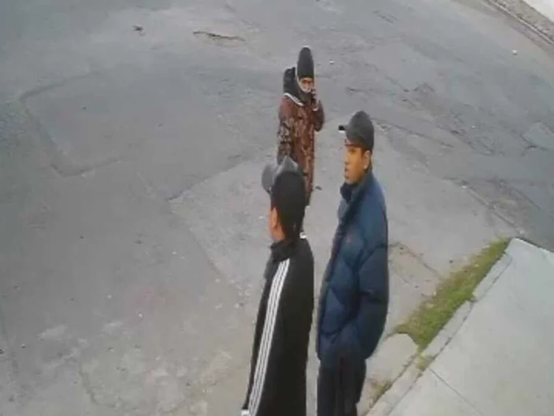 VIDEOS: En una hora, delincuentes asaltan gasolinera y ruta 68 en Xonacatepec  