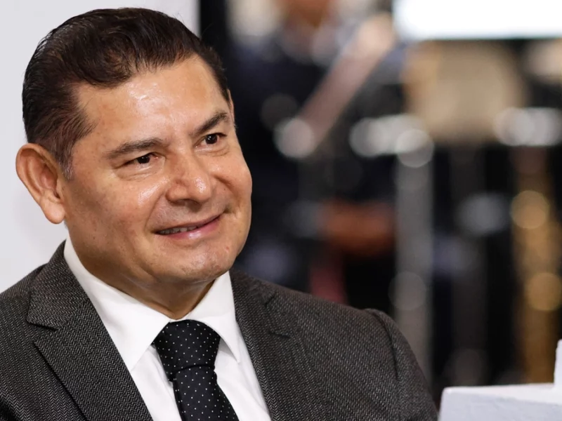 “Tenemos muchos gallos y gallinas en el gabinete”: Armenta sobre el próximo proceso electoral  