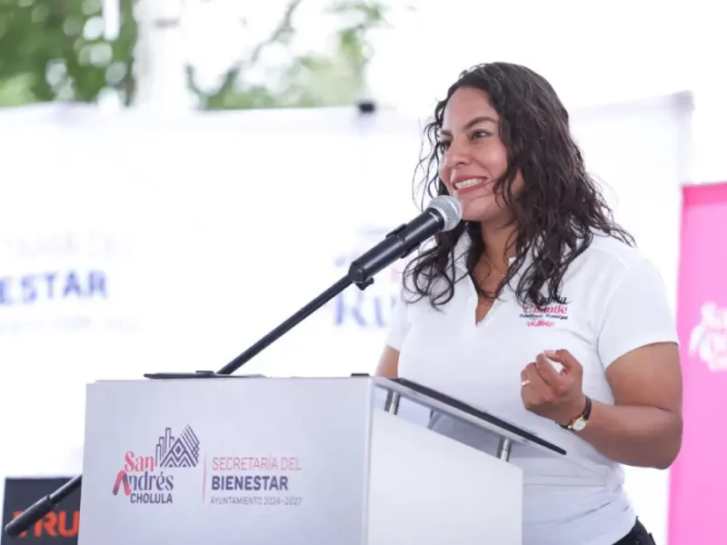 Equipa Gobierno de San Andrés Cholula a fraccionamientos y colonias con kits de jardinería