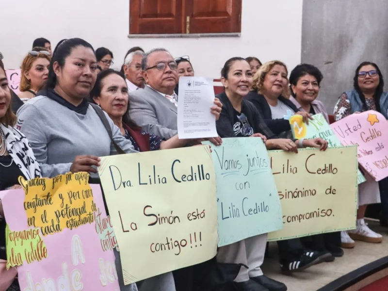 Con música y pancartas, continua el respaldo a Lilia Cedillo para ir por la reelección en la BUAP  