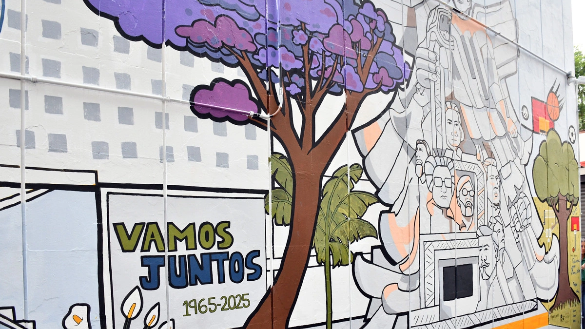 Preparatoria Benito Juárez BUAP festeja su 60 aniversario