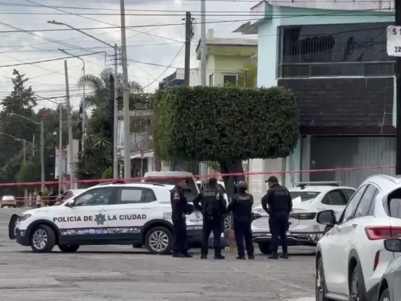 Ejecutan a presunto narcomenudista en Ciudad Satélite, Puebla 