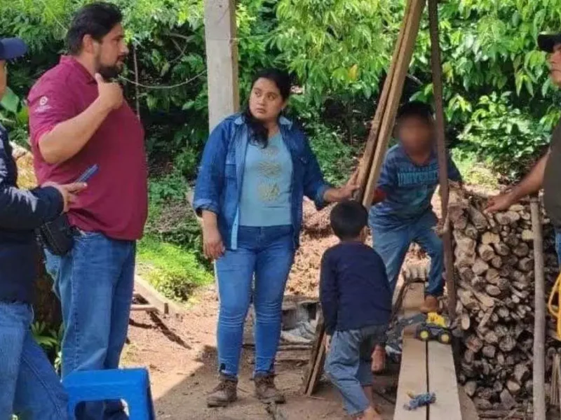 Buscan a niña de 7 años arrastrada por el río Petlapa en Tlacotepec, Puebla