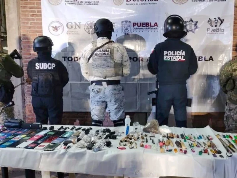 Nuevo director de San Miguel se estrena con operativo: decomisan droga, armas y celulares