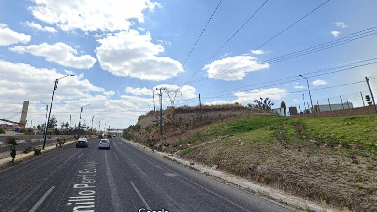 Con rifles R-15, intentan asaltar a payasito poblano en el Periférico Ecológico  