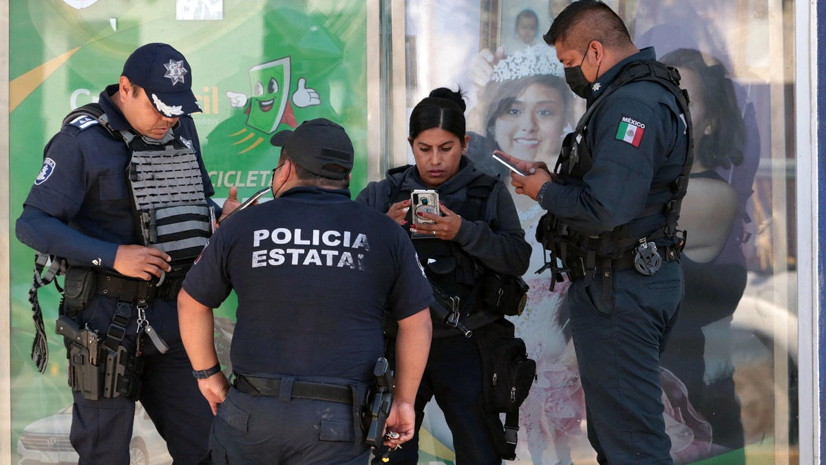 Esto contemplan los apoyos para vivienda que recibirán los policías estatales de Puebla