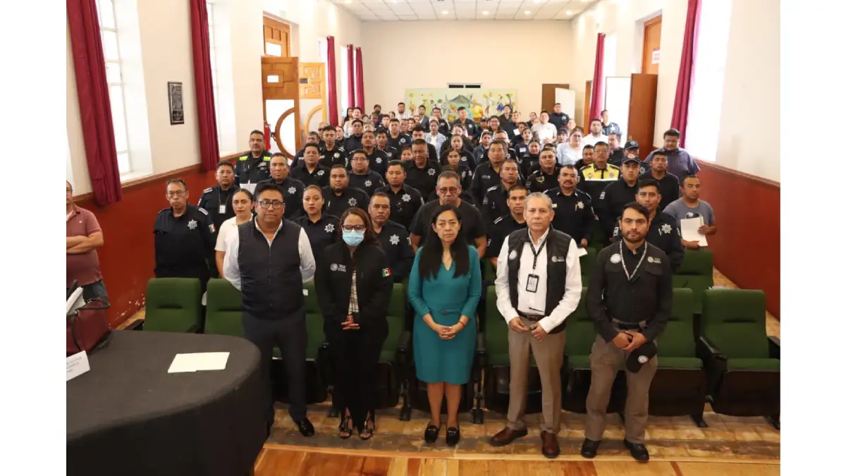 Ariadna Ayala, presidenta de Atlixco, fortalece la profesionalización policial con apoyo de la FGR.