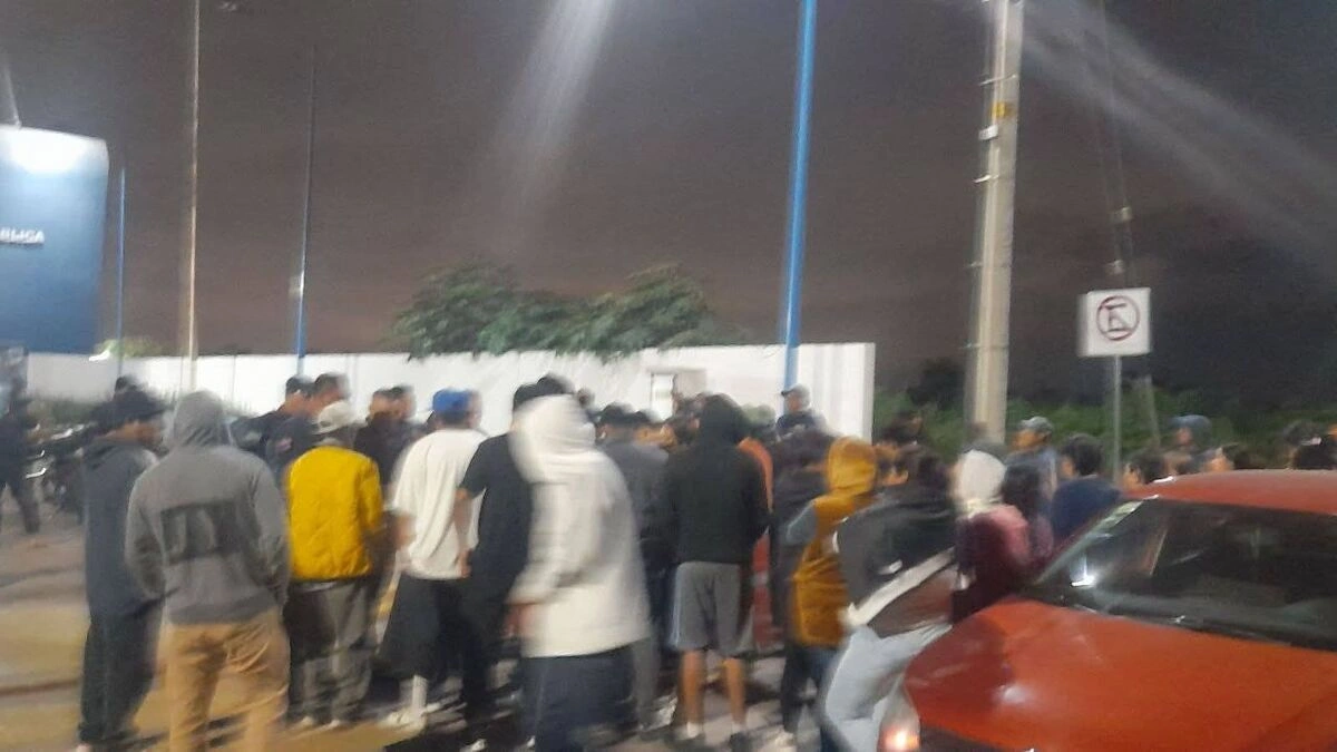Robo a panaderos desata protesta por inseguridad en Coronango 
