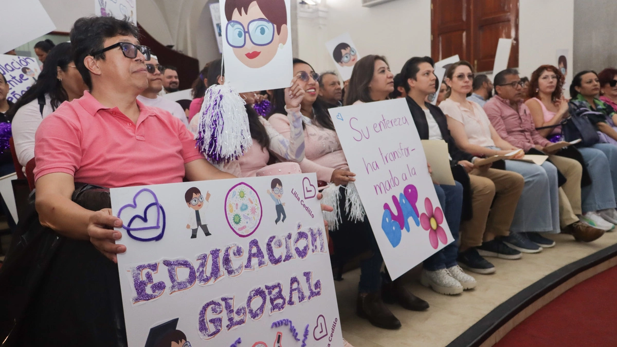 Estudiantes y académicos proponen la reelección de Lilia Cedillo como rectora de la BUAP 