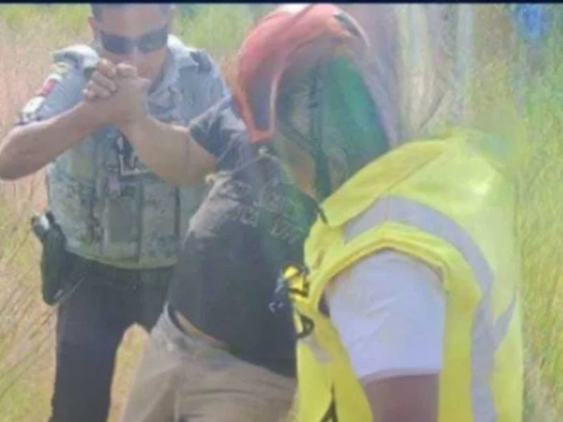 Encuentran a trailero amarrado tras ser víctima de asalto en la Amozoc-Perote