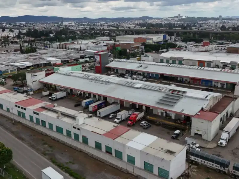 Pemex descartó que bodegas de la Central de Abasto estén sobre ductos de hidrocarburo.
