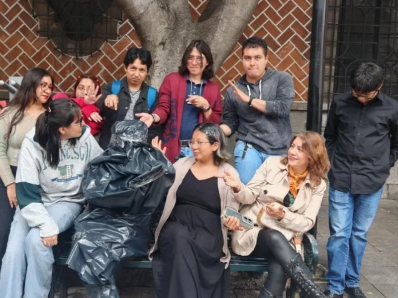 Escultura de Elena Garro tiene nuevo hogar y la reubican frente al Carolino  