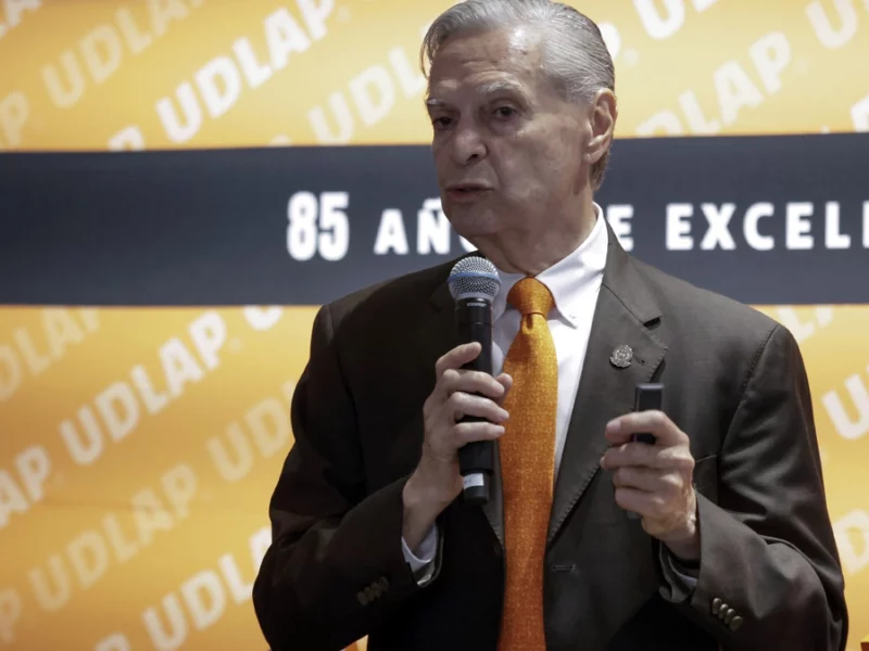 Luis Ernesto Derbez, rector de la Udlap asegura que el PAN “está perdido”