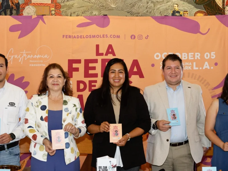 Con libro, reconocerán a los migrantes en la Feria de los Moles en Estados Unidos  