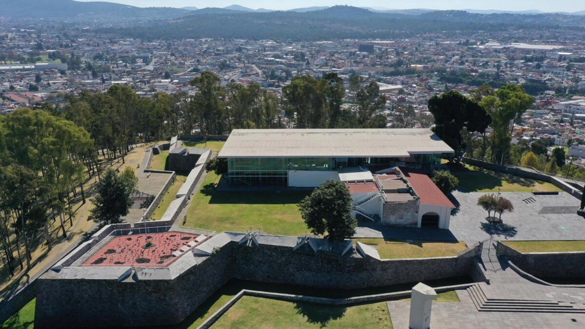 Armenta anuncia rehabilitación de los Fuertes de Puebla y barrios aledaños para 2026 