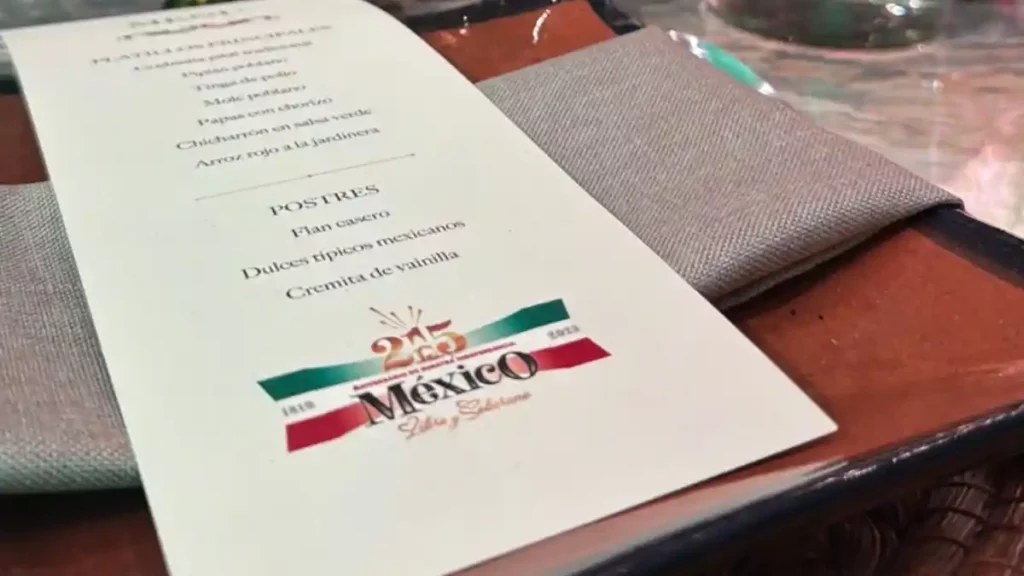 Menú del Grito de Independencia que se realizó en el patio del Palacio Municipal.