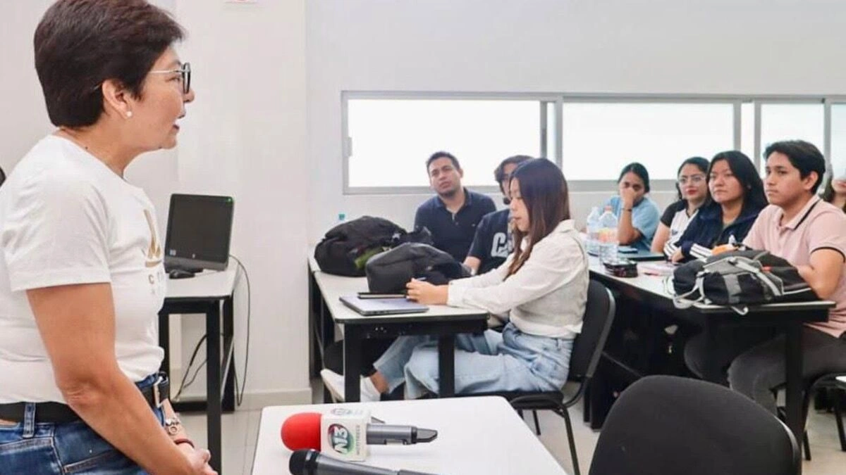 Lilia Cedillo promete aumento de becas, convenios y apoyos para asegurar continuidad académica