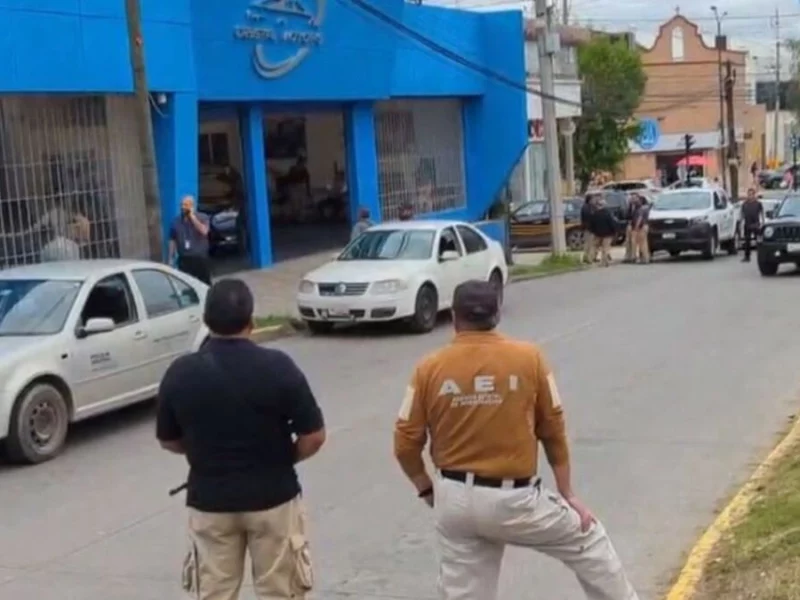 FGE catea agencia de autos Crystal Motors tras denuncias por robo