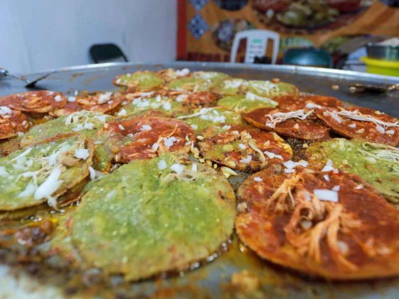 Lanzan concurso para la preparación de platillos típicos de Puebla, solo para jóvenes  