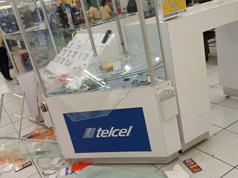 Asaltan otro Coppel, ahora en Chapulco