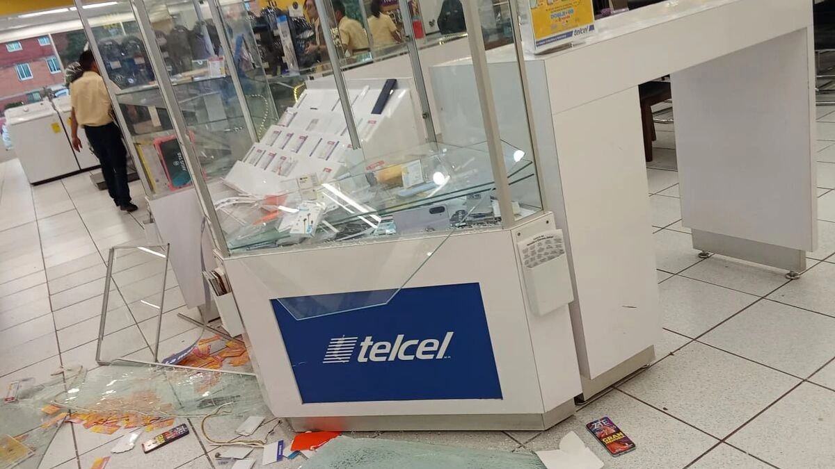 Asaltan otro Coppel, ahora en Chapulco