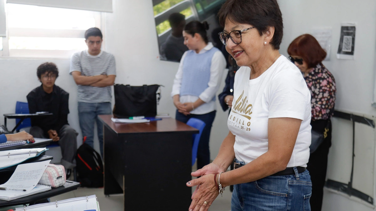 Propone Lilia Cedillo pase automático para los egresados de preparatorias BUAP  