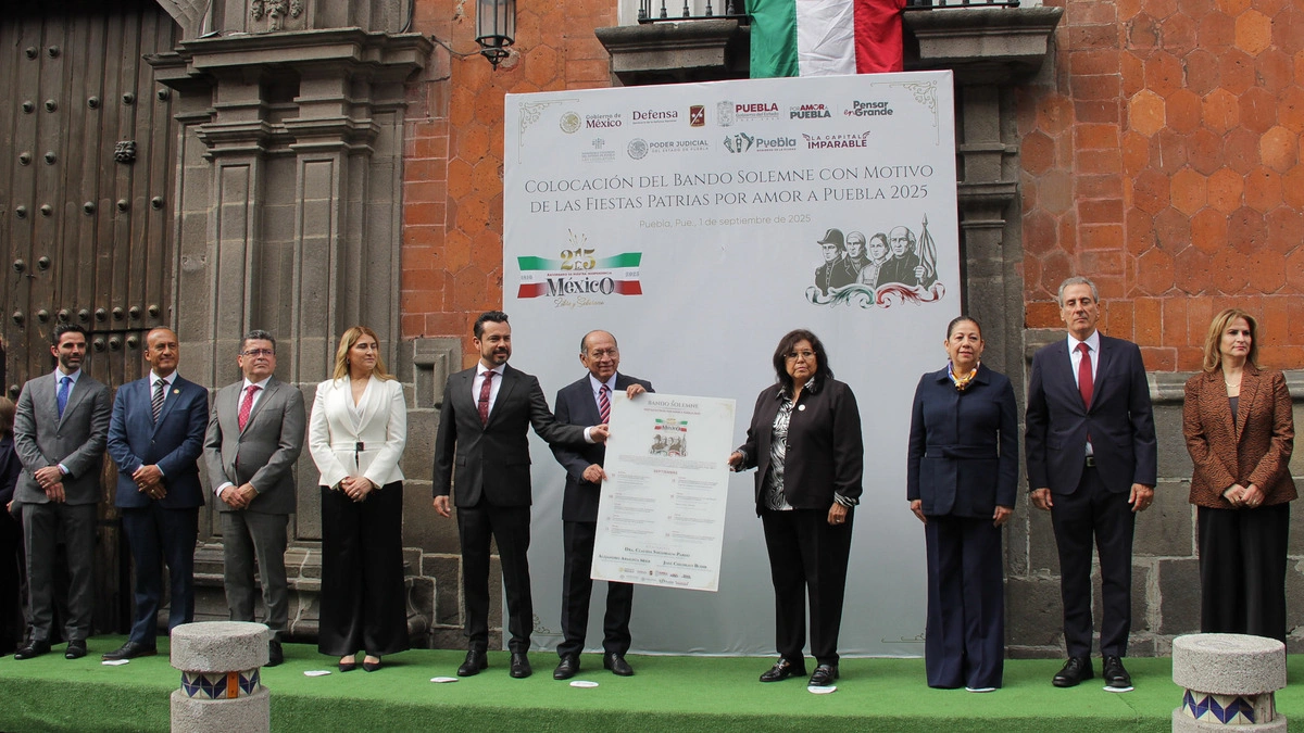 Autoridades dan inicio a Fiestas Patrias en Puebla  