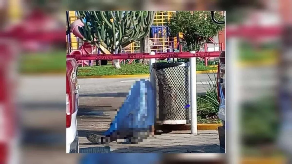En Tecamachalco, acusan a dos hombres generadores de violencia: mataron a un sujeto asfixiándolo.