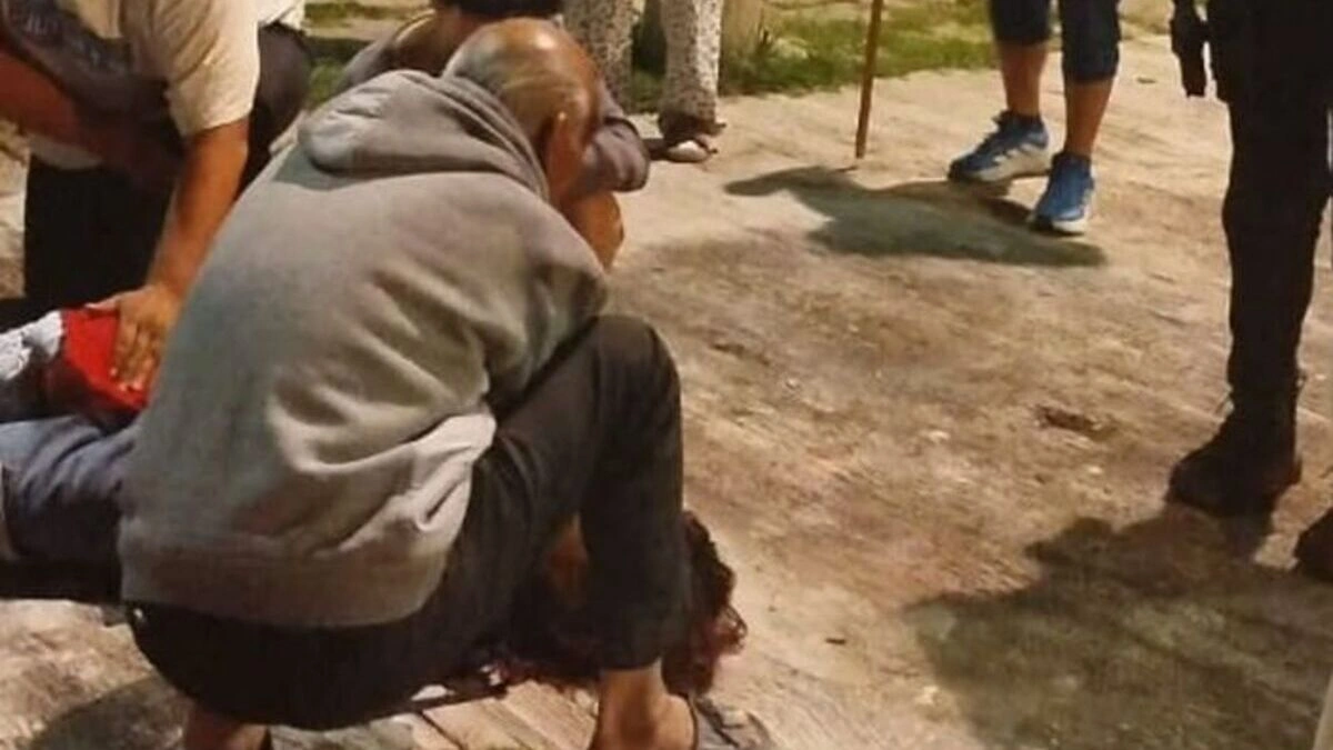 Sujeto acuchilla a una joven para asaltarla en Bosques de San Sebastián 