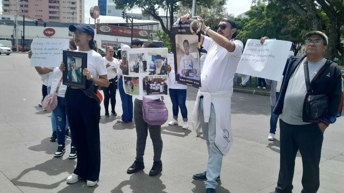 Familiares de Yeremi exigen justicia a un mes de su muerte en Puebla