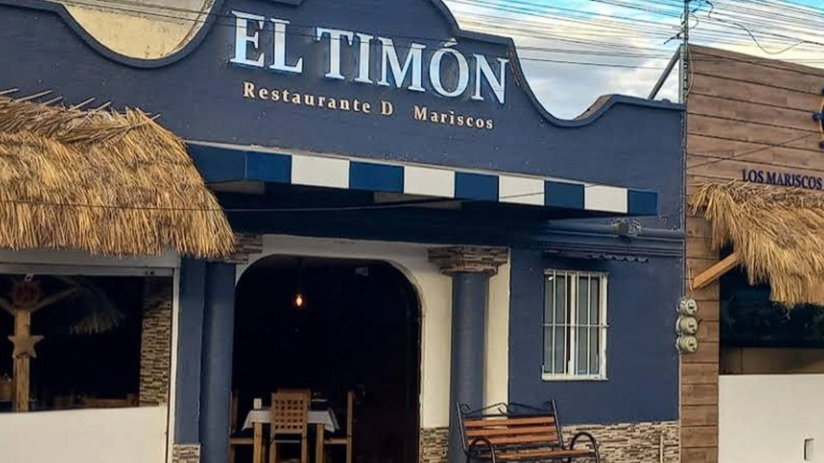 Asaltan marisquería “El Timón” y clientes golpean a uno de los delincuentes