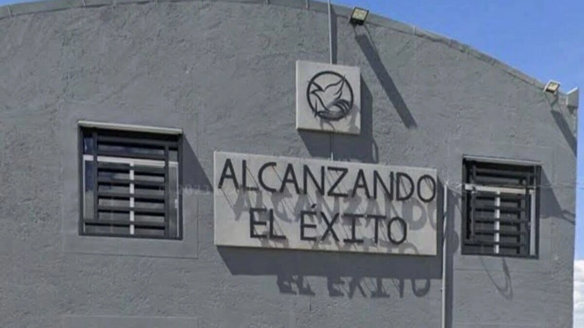 Acusan a pastor de abusar y embarazar a una menor de edad en Tehuacán  