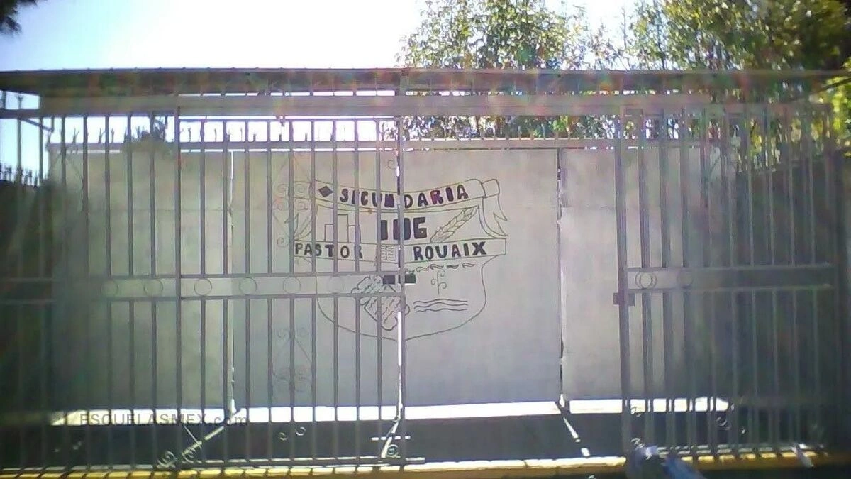 Ladrones roban medio millón de pesos en secundaria de Villa Frontera 