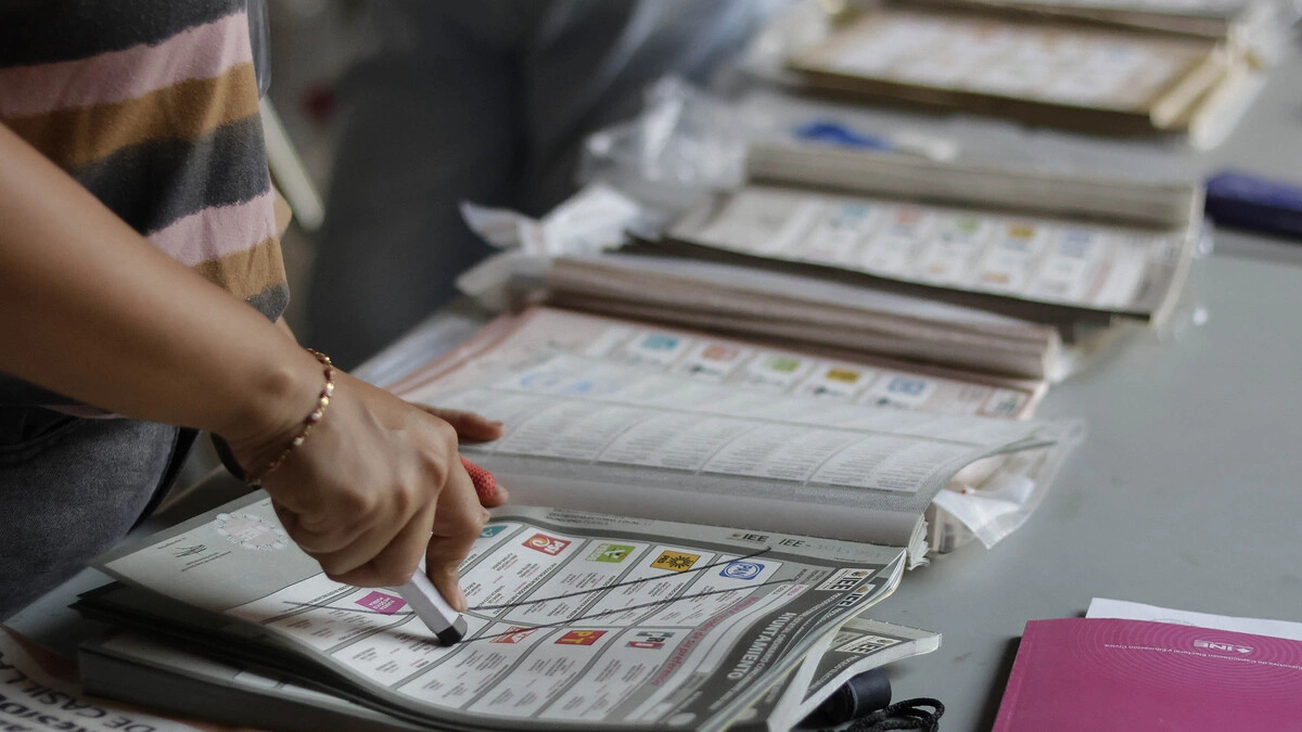 Partidos de Puebla se alistan para la contienda de 2027