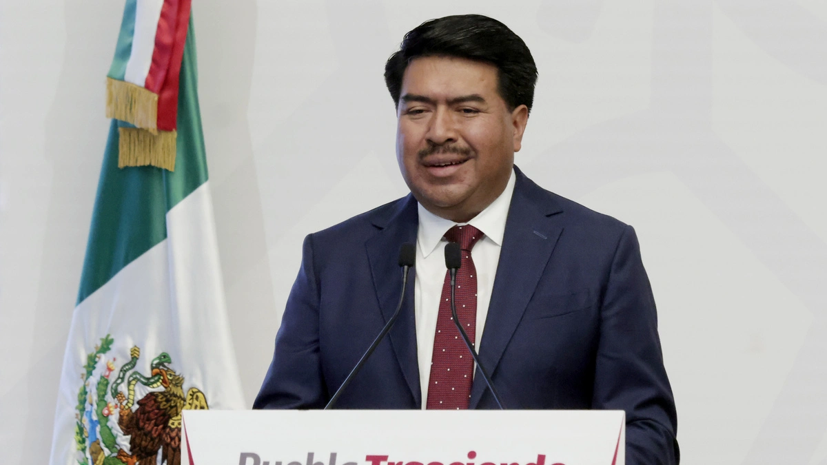 Javier Aquino deja la Secretaría de Bienestar; será delegado de Infraestructura federal  