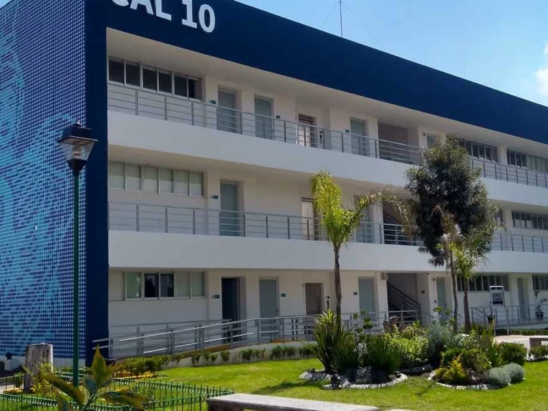 BUAP llega a acuerdos con estudiantes de la preparatoria Alfonso Calderón; termina el paro  