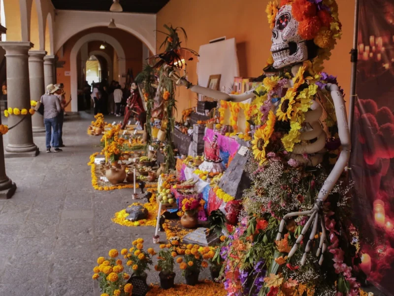 Participa en el Concurso de Ofrendas en la Casa de Cultura de Puebla