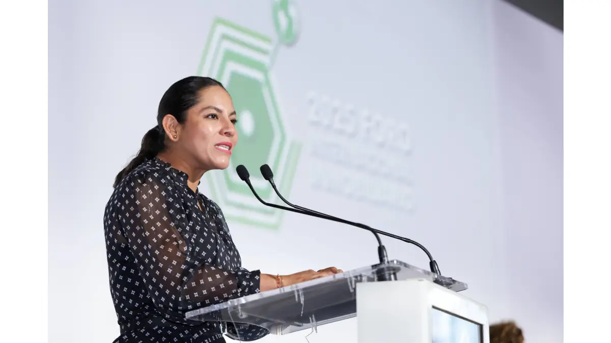 Lupita Cuautle participa en el Foro Internacional Inmobiliario organizado por AMPI Puebla