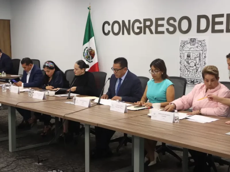 Comisiones del Congreso presentan Informe Anual de Actividades